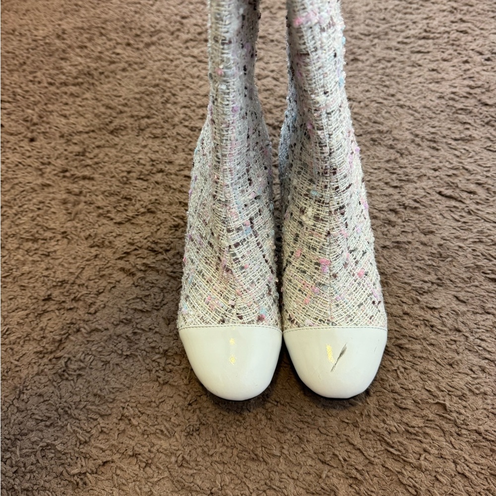 White Tweed Boucle Handmade Boots Pink Blue Knee High Size 35 5 NEW - Picture 2 of 8